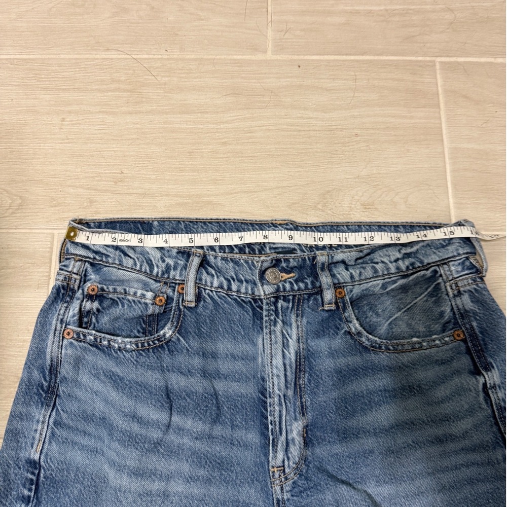 American Eagle Super High-Rise Baggy Wide Leg Jeans Size 8 Excellent Raw Hem - Picture 5 of 8